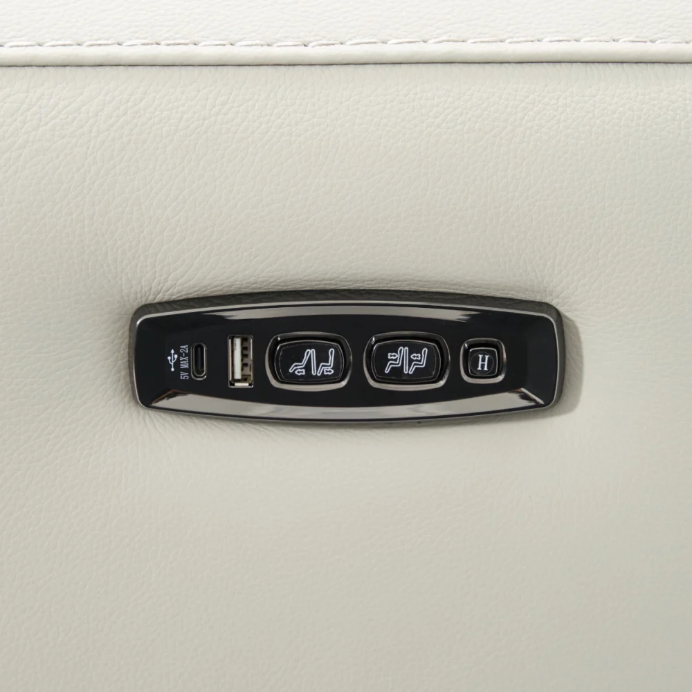 10374-Skyline天際牛皮電動沙發_05_充電孔